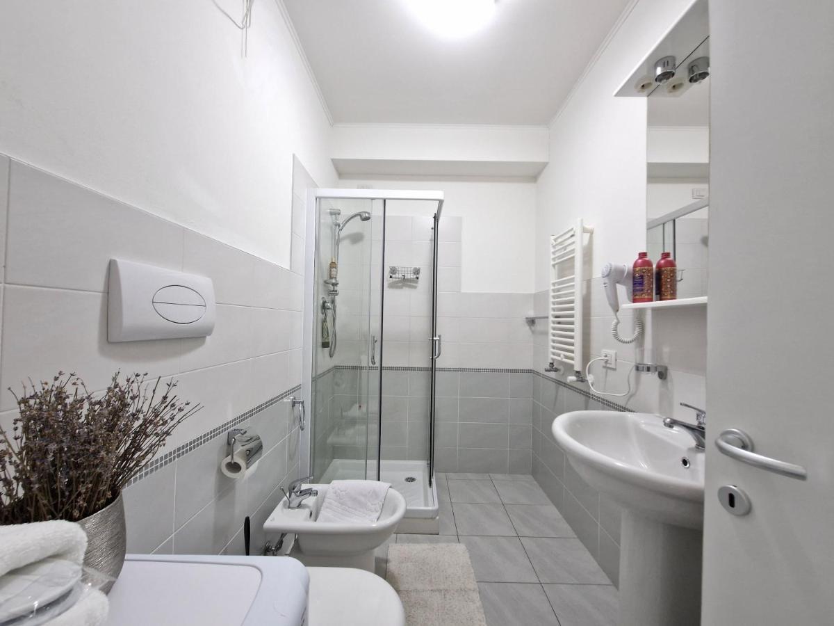 דירות טימישוארה Central Skystudio מראה חיצוני תמונה